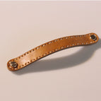 Double-layer cowhide simple khaki hole distance 13cm