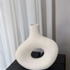 White special-shaped donut frosted ceramic vase